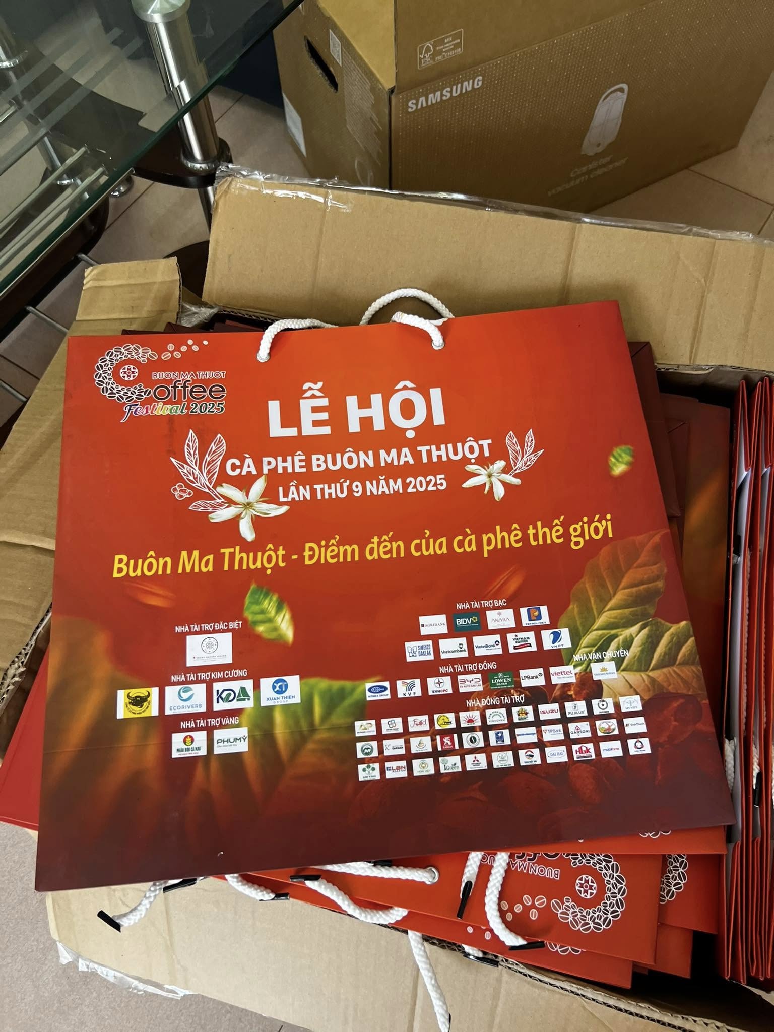 In túi giấy