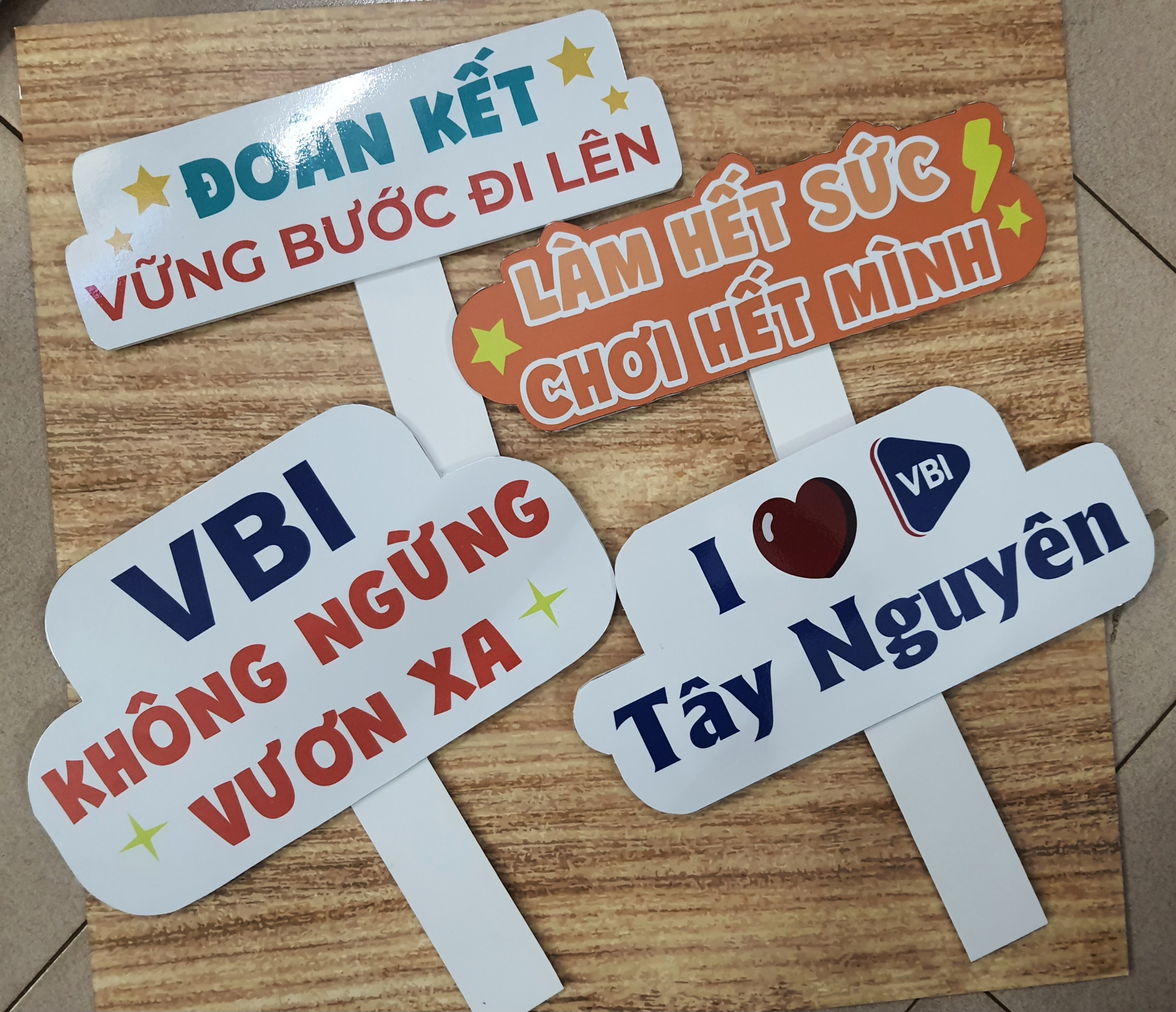 Hashtag cầm tay