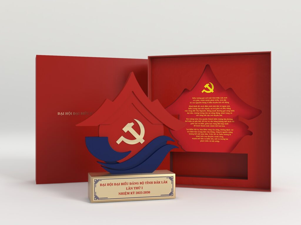Thiết kế biểu trưng và set quà tặng Đại hội đại biểu Đảng bộ tỉnh Đắk Lắk lần thứ I nhiệm kỳ 2025-2030